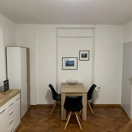 Apartma New Episode - With Private Parking