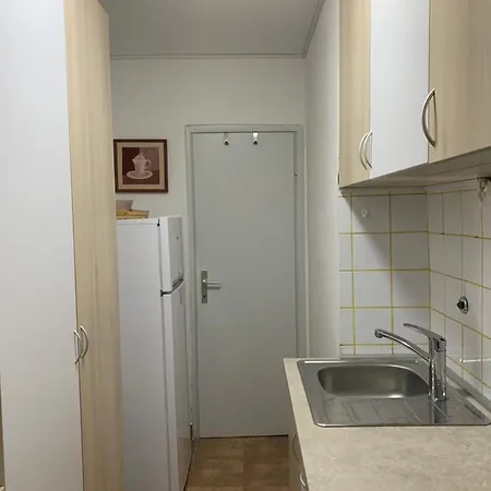 Apartment New Episode - With Private Parking