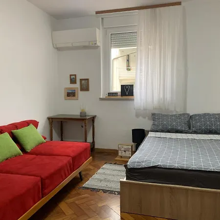 New Episode - With Private Parking Apartamento Liubliana