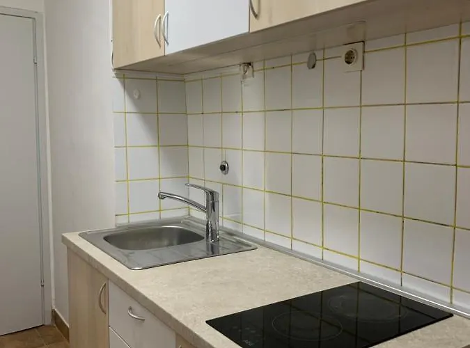 Διαμέρισμα New Episode - With Private Parking *